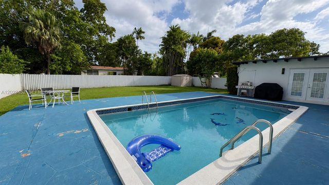 430 NE 145th Street, Miami, FL 33161