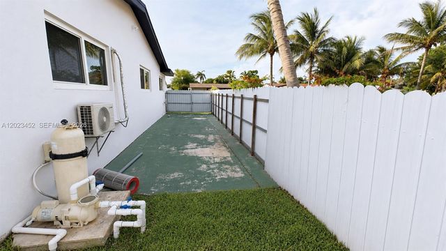 430 NE 145th Street, Miami, FL 33161