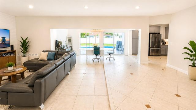 430 NE 145th Street, Miami, FL 33161