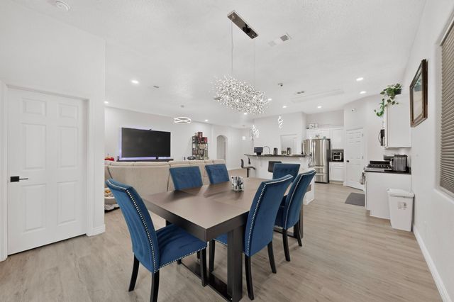 8312 Hawk Eye Road NW, Albuquerque, NM 87120