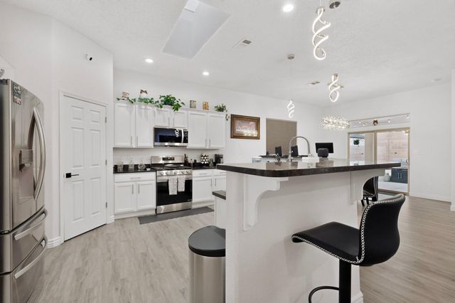 8312 Hawk Eye Road NW, Albuquerque, NM 87120