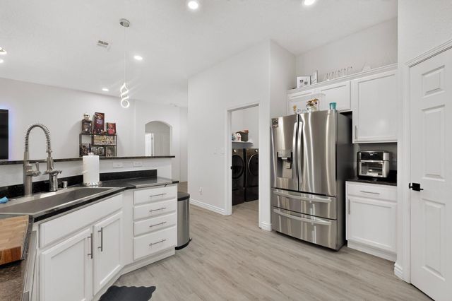 8312 Hawk Eye Road NW, Albuquerque, NM 87120
