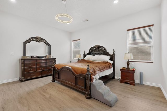 8312 Hawk Eye Road NW, Albuquerque, NM 87120