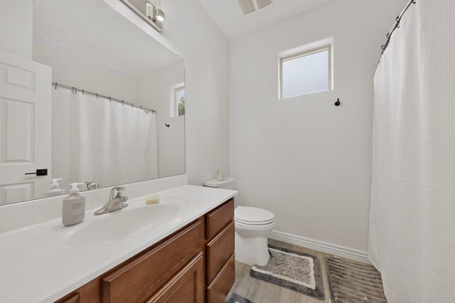 8312 Hawk Eye Road NW, Albuquerque, NM 87120