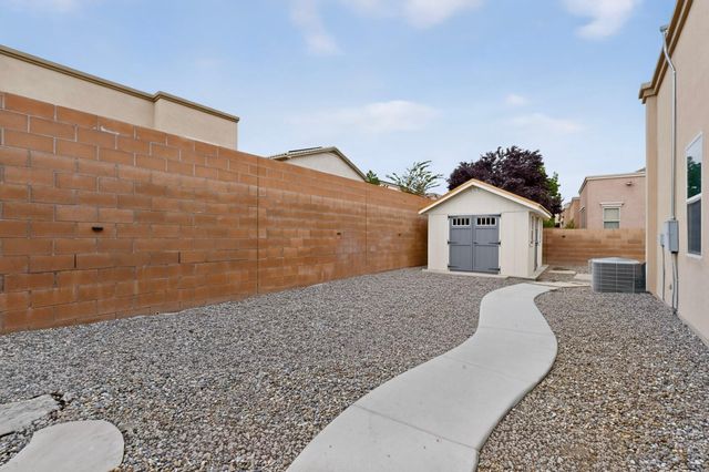 8312 Hawk Eye Road NW, Albuquerque, NM 87120