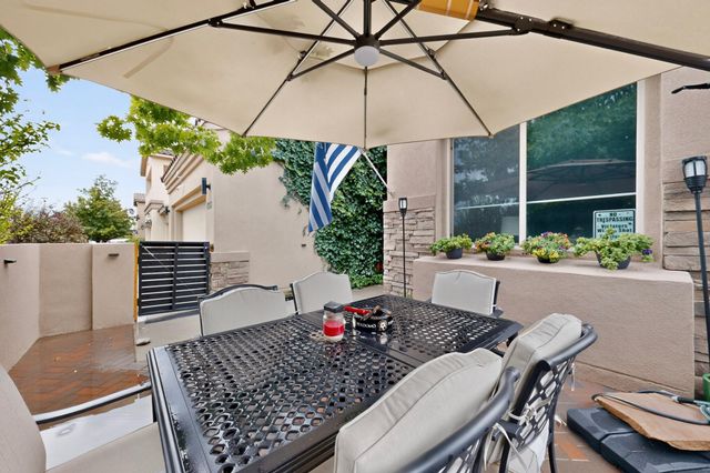8312 Hawk Eye Road NW, Albuquerque, NM 87120