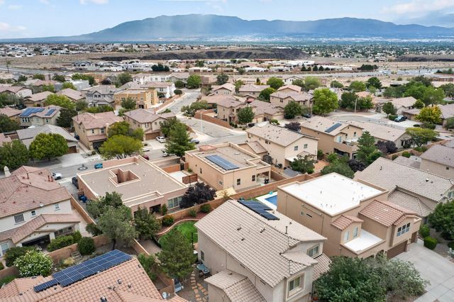 8312 Hawk Eye Road NW, Albuquerque, NM 87120
