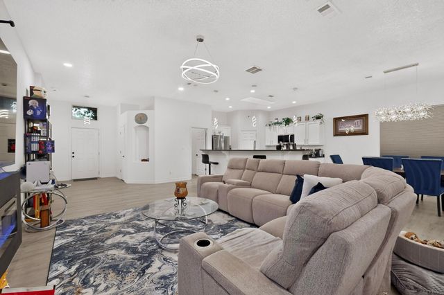 8312 Hawk Eye Road NW, Albuquerque, NM 87120