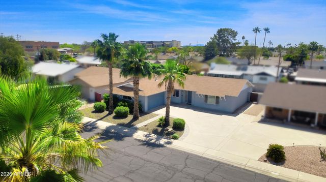 8731 E JACKRABBIT Road, Scottsdale, AZ 85250