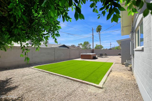 8731 E JACKRABBIT Road, Scottsdale, AZ 85250