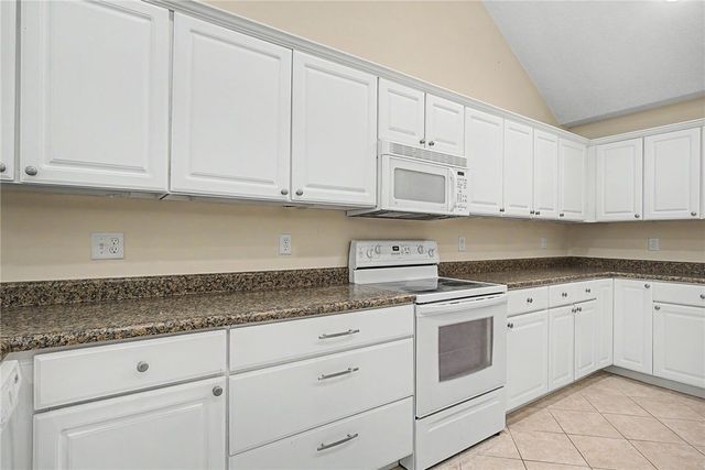 4688 Elysian Way A, Huber Heights, OH 45424