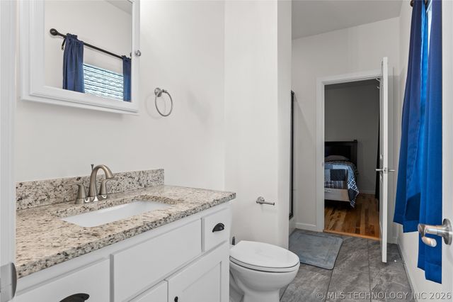 13863 S 21st Place, Bixby, OK 74008