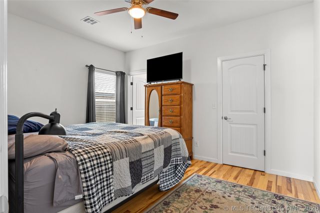 13863 S 21st Place, Bixby, OK 74008