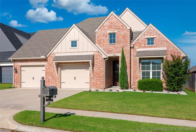 13863 S 21st Place, Bixby, OK 74008