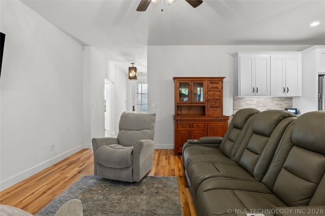 13863 S 21st Place, Bixby, OK 74008