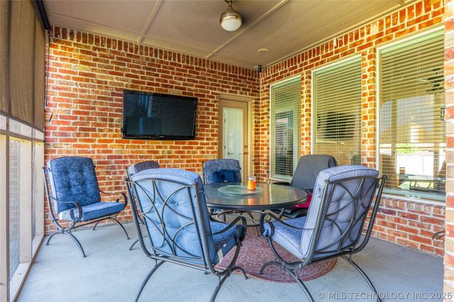 13863 S 21st Place, Bixby, OK 74008