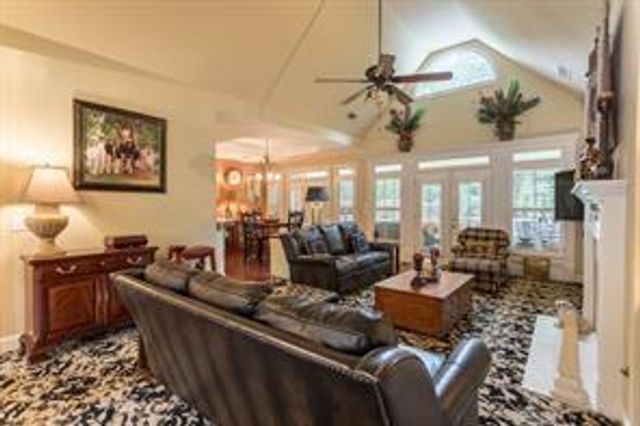 2870 NW Towne Village Drive, Duluth, GA 30097