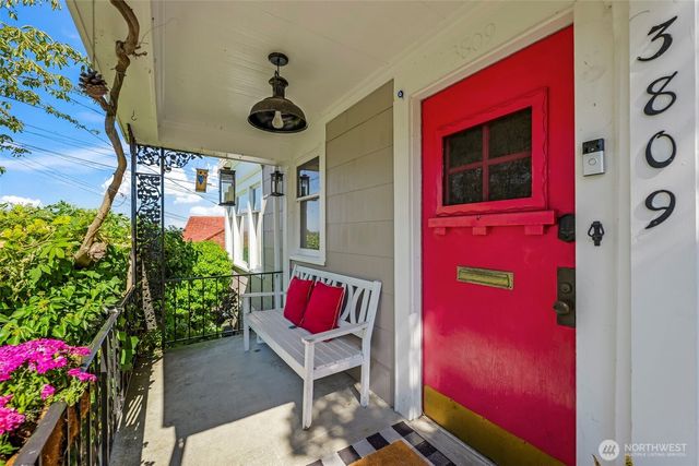 3809 N Adams Street, Tacoma, WA 98407