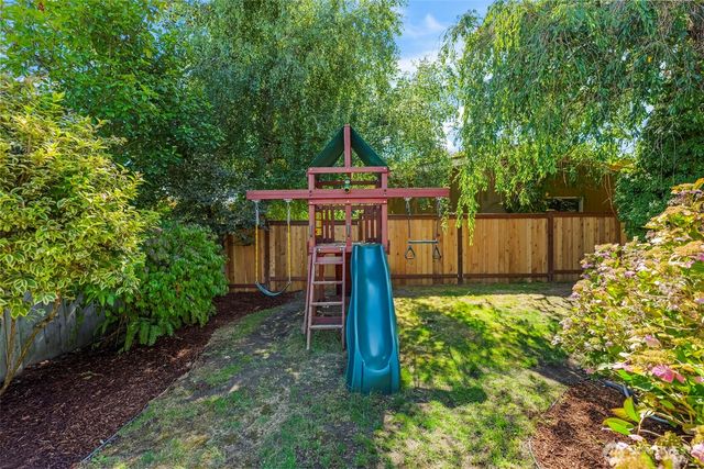 3809 N Adams Street, Tacoma, WA 98407