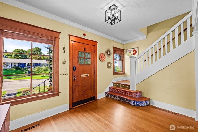 3809 N Adams Street, Tacoma, WA 98407