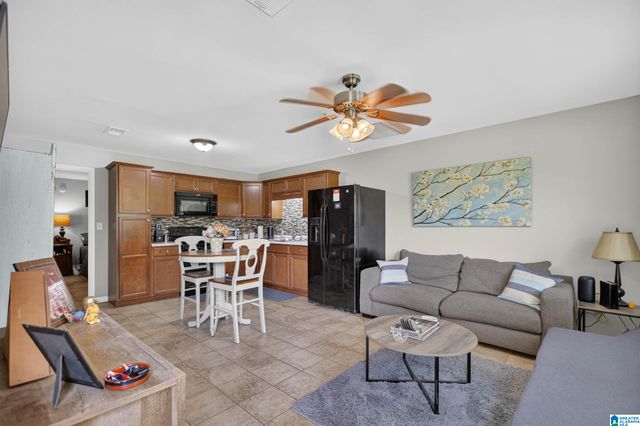 2541 16TH STREET, Calera, AL 35040