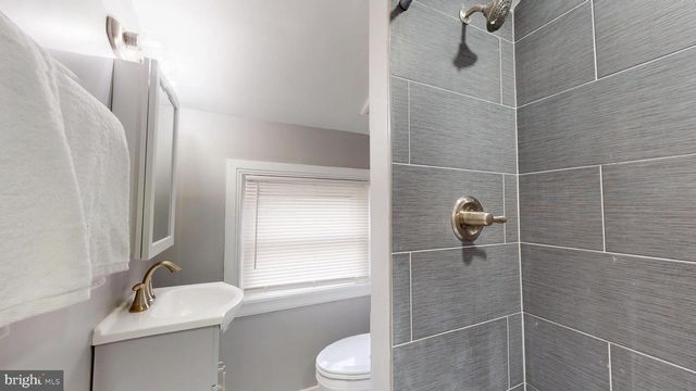 1912 E PRATT ST, Baltimore, MD 21231