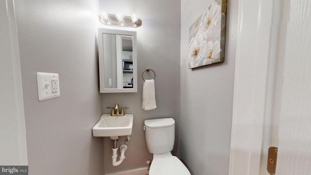 1912 E PRATT ST, Baltimore, MD 21231