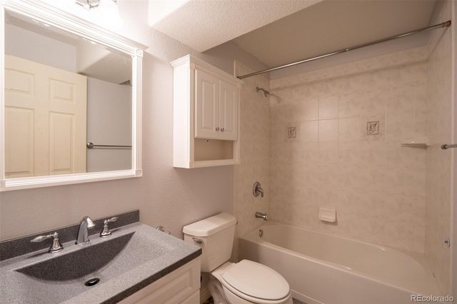 8479 S Newcombe Street, Littleton, CO 80127