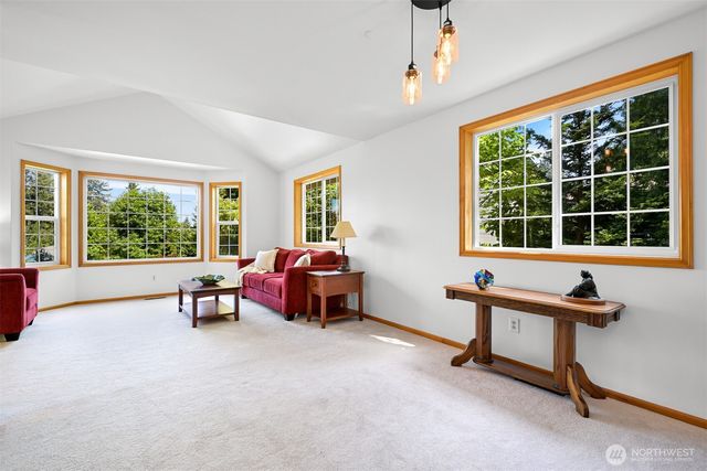 2488 Autumnwood Court, Bellingham, WA 98229