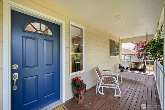 2488 Autumnwood Court, Bellingham, WA 98229