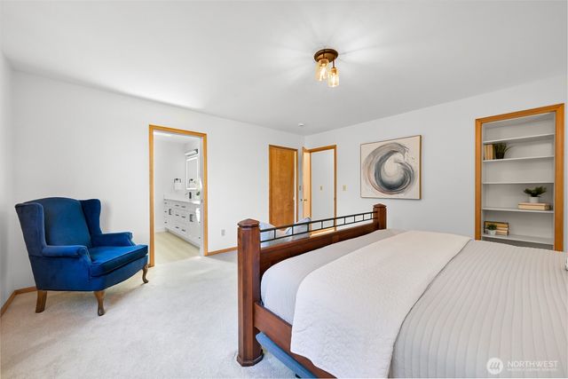 2488 Autumnwood Court, Bellingham, WA 98229
