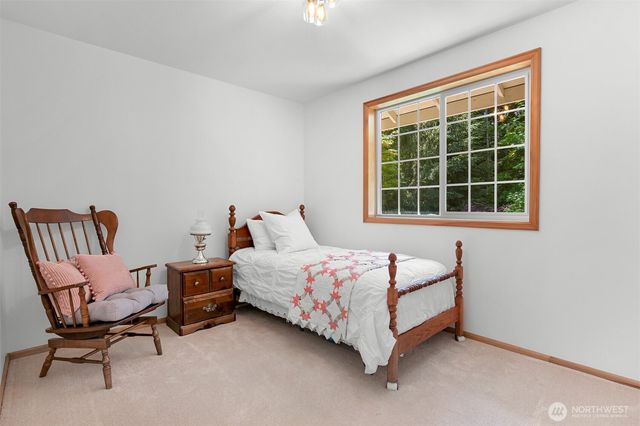 2488 Autumnwood Court, Bellingham, WA 98229