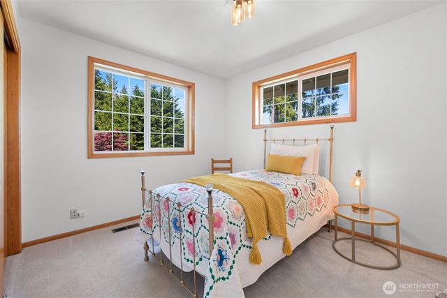 2488 Autumnwood Court, Bellingham, WA 98229