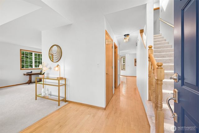 2488 Autumnwood Court, Bellingham, WA 98229