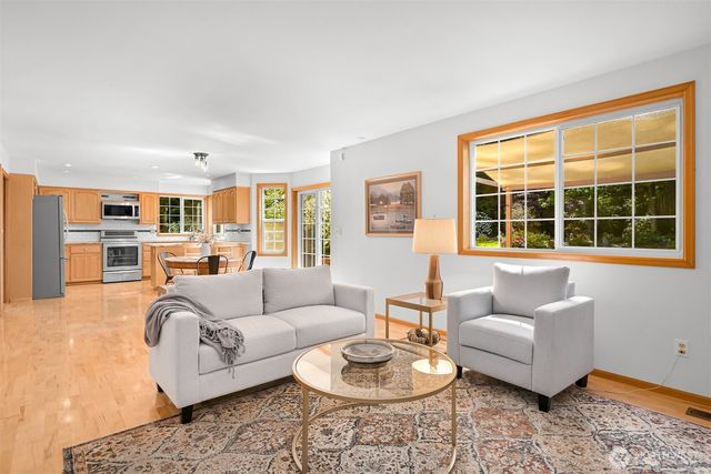 2488 Autumnwood Court, Bellingham, WA 98229