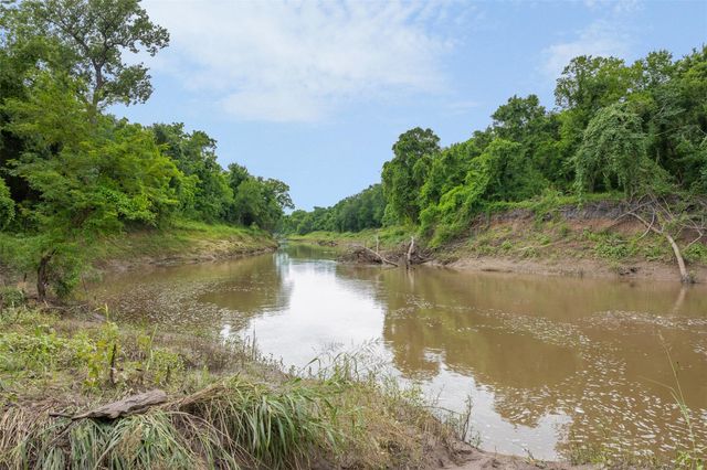 7880 Chockataw Lane, Navasota, TX 77868