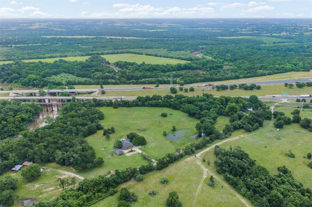 7880 Chockataw Lane, Navasota, TX 77868
