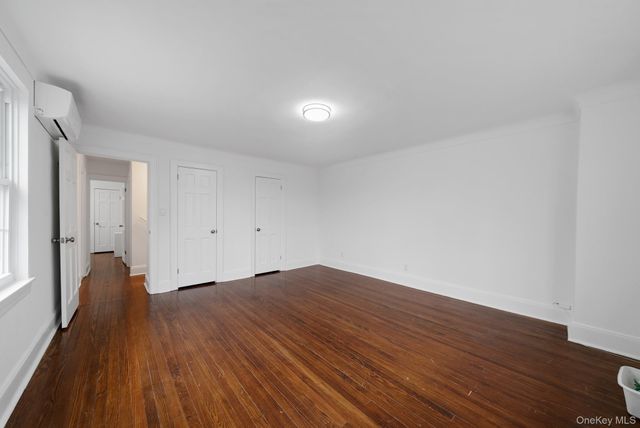 5461 Sylvan Avenue, Bronx, NY 10471