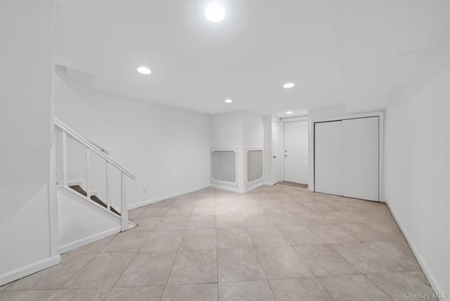 5461 Sylvan Avenue, Bronx, NY 10471
