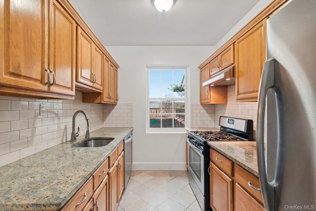 5461 Sylvan Avenue, Bronx, NY 10471