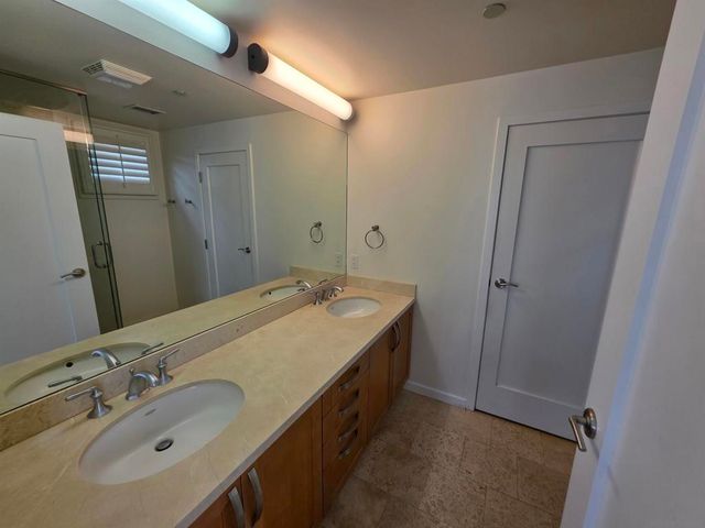 5448 La Jolla Blvd F101, La Jolla, CA 92037