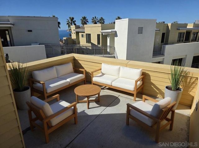 5448 La Jolla Blvd F101, La Jolla, CA 92037