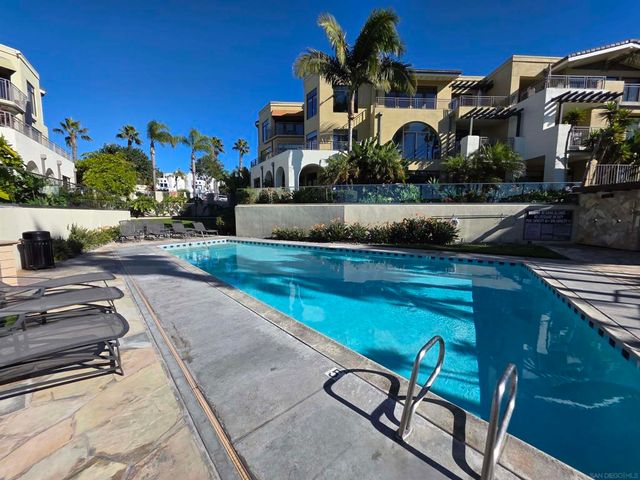 5448 La Jolla Blvd F101, La Jolla, CA 92037