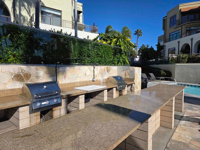 5448 La Jolla Blvd F101, La Jolla, CA 92037