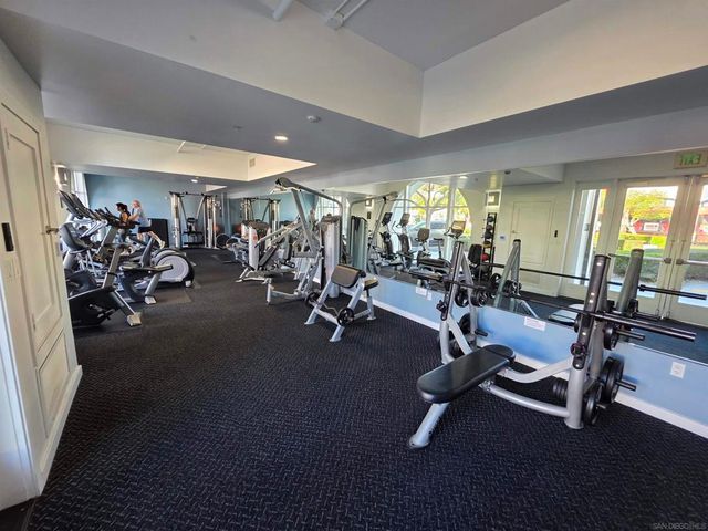 5448 La Jolla Blvd F101, La Jolla, CA 92037