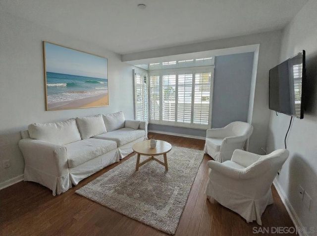 5448 La Jolla Blvd F101, La Jolla, CA 92037