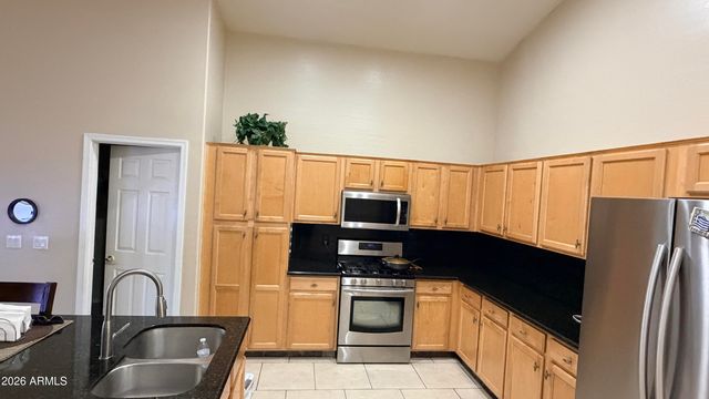 10894 W DAVIS Lane, Avondale, AZ 85323