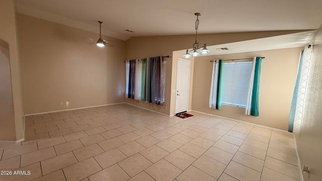 10894 W DAVIS Lane, Avondale, AZ 85323