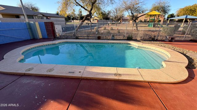 10894 W DAVIS Lane, Avondale, AZ 85323
