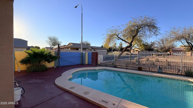 10894 W DAVIS Lane, Avondale, AZ 85323
